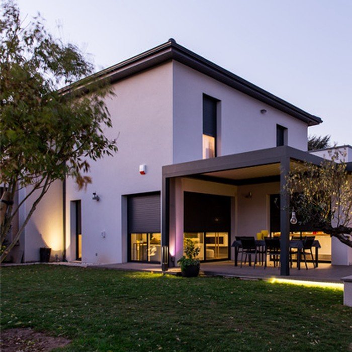 somfy-home-night-lighting-presence-simulation